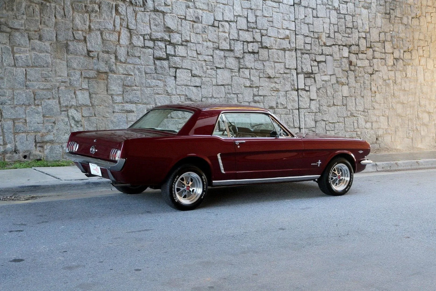 Ford Vintage Burgundy Metallic X / M1632 | OEMatch Basecoat
