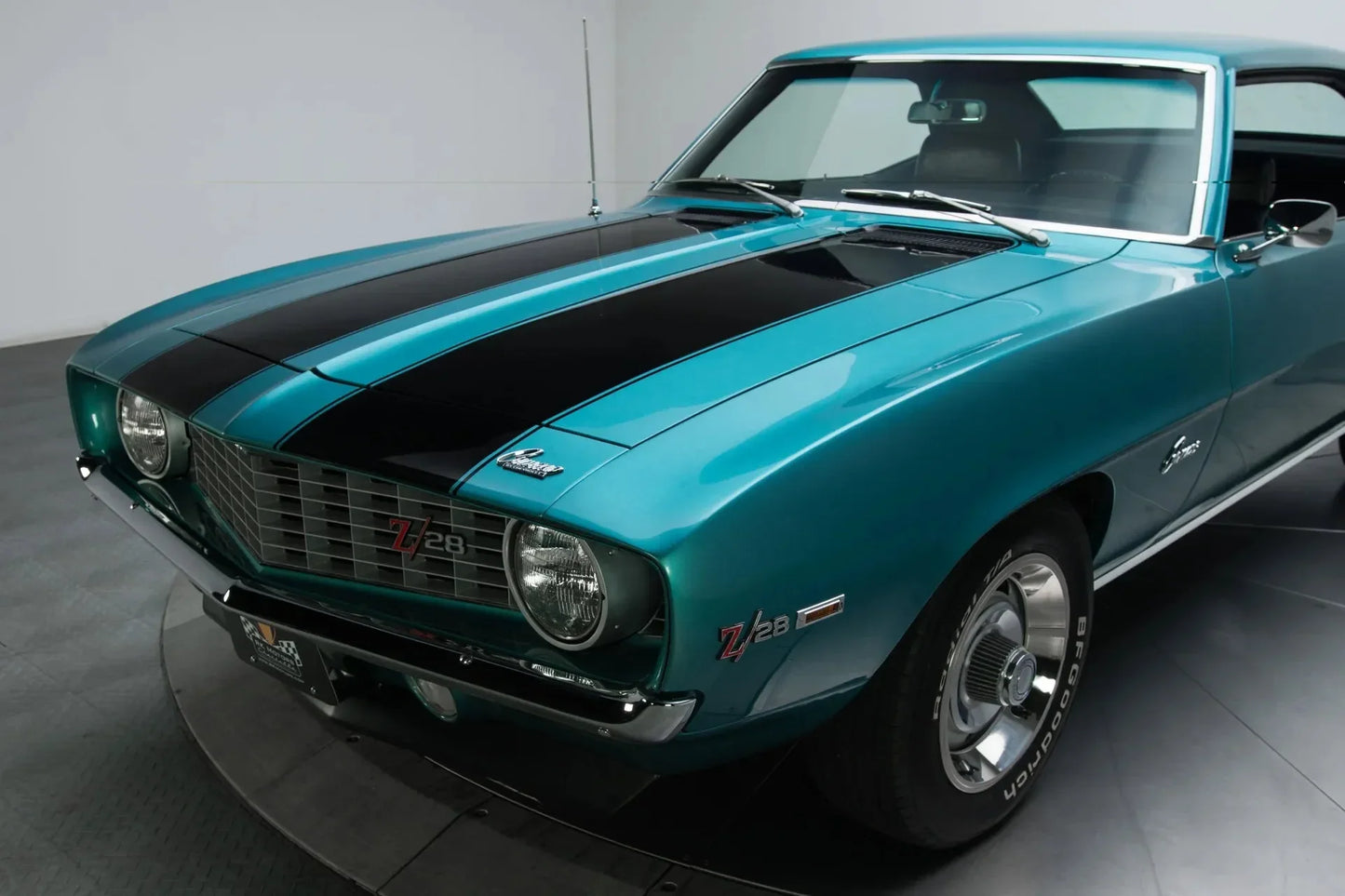GM Turquoise Mist Metallic WA3851 OEM basecoat paint