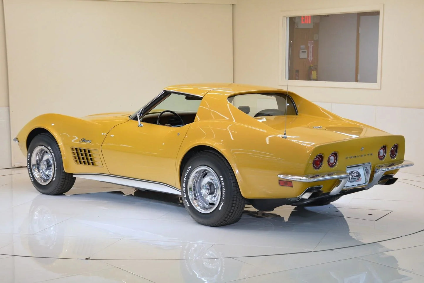 GM War Bonnet Yellow Metallic WA4148 OEM basecoat paint