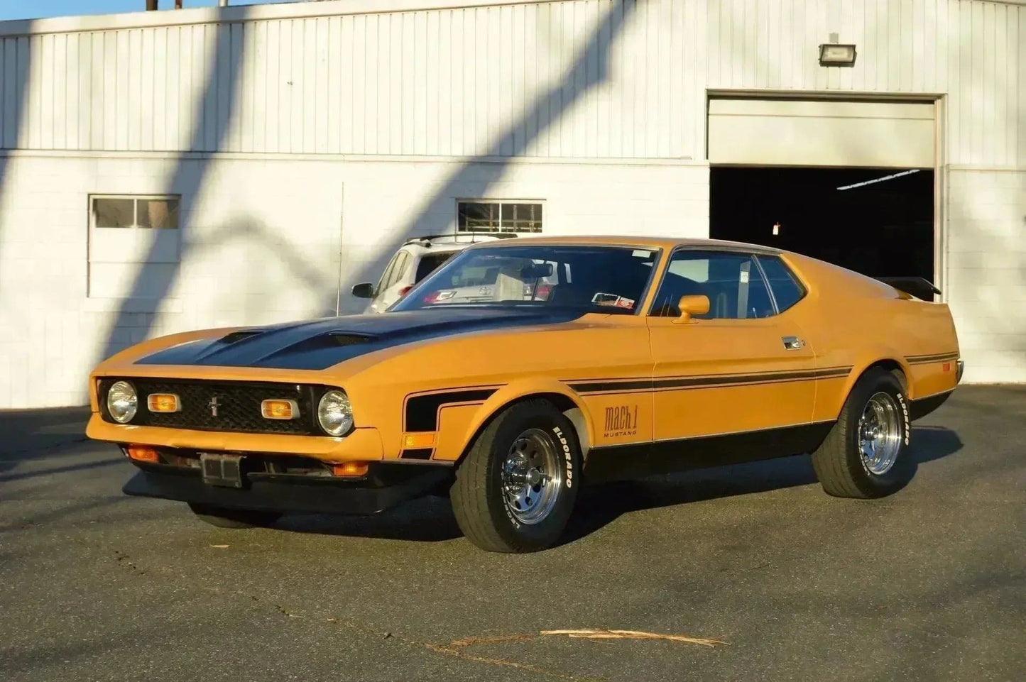 Ford Electric Gold Metallic M7280 | OEMatch Basecoat