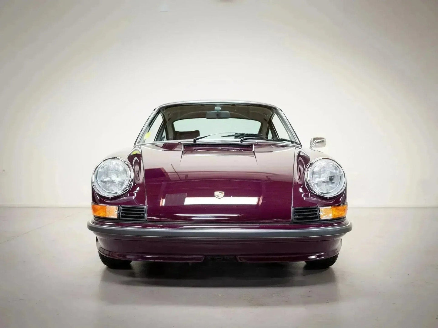 Porsche Aubergine L025 | OEMatch Basecoat