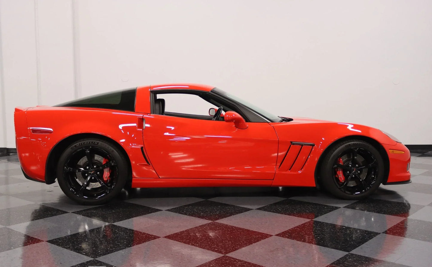 GEN. MOTORS USA TORCH RED 70-9075 | OEMatch Basecoat