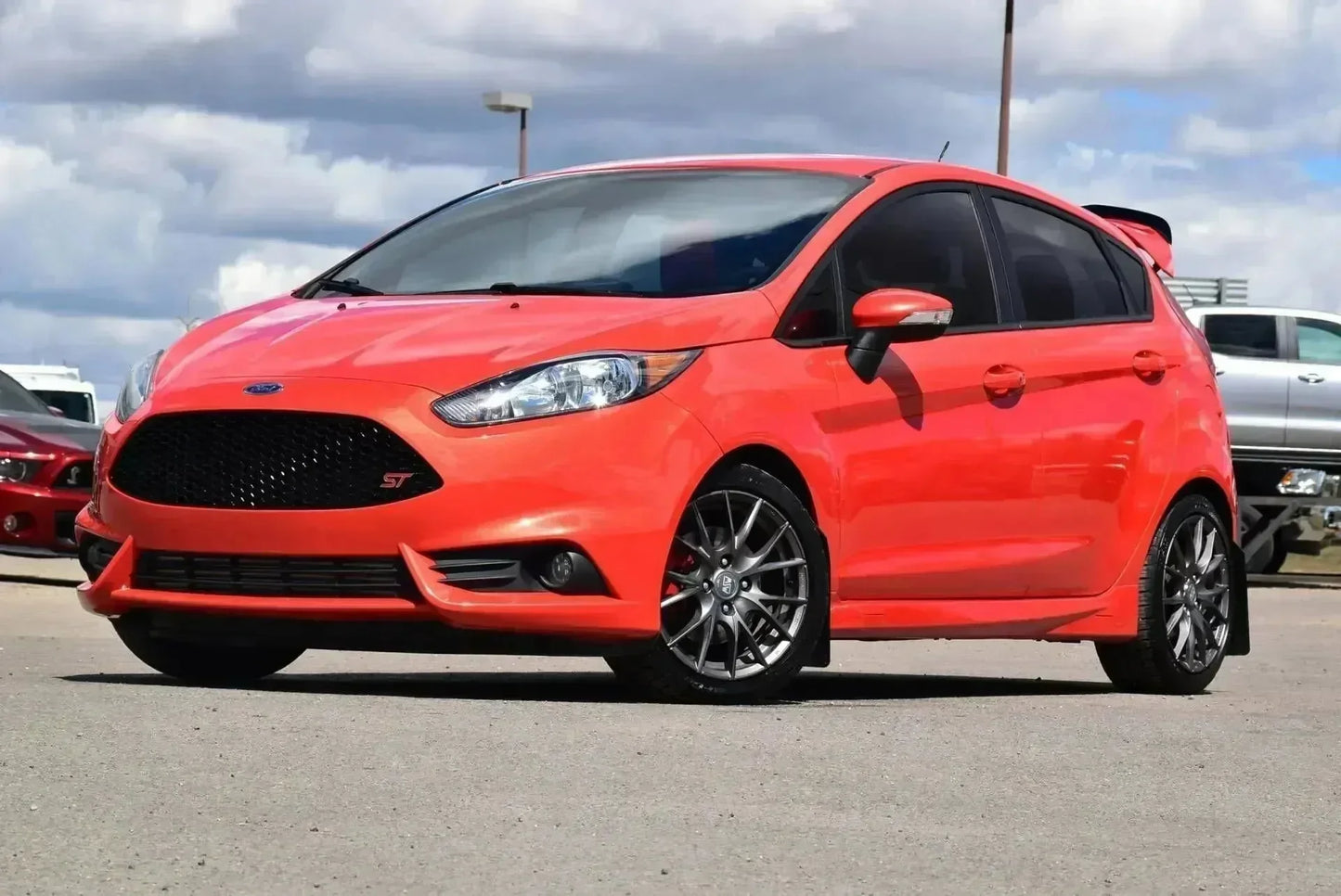 Ford Molten Orange Pearl 736 | OEMatch Basecoat