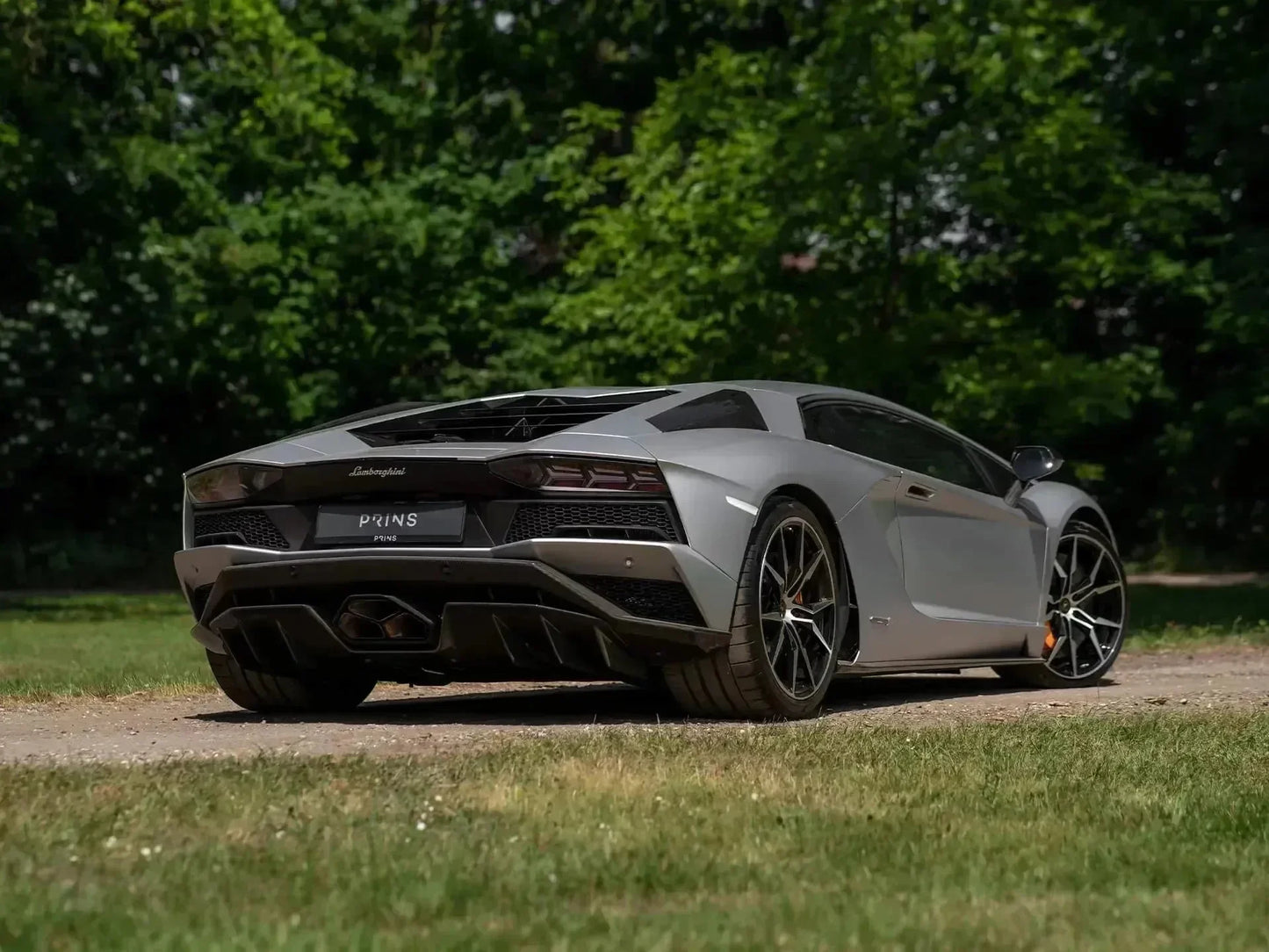 Lamborghini Grigio Adamas Metallic 0148 | OEMatch Basecoat