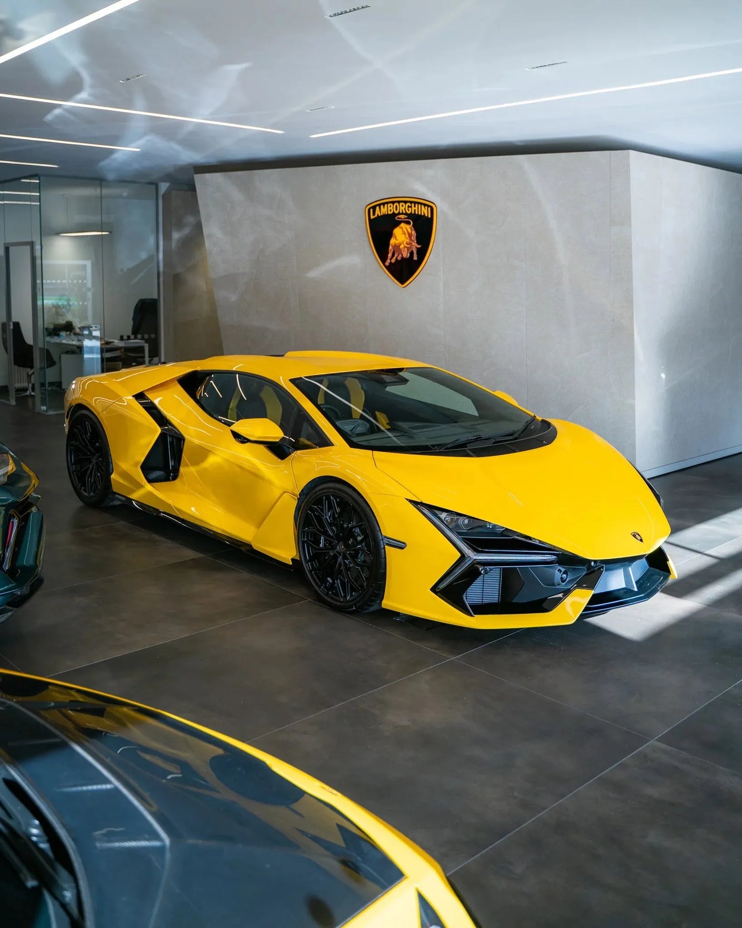 Lamborghini Giallo Inti P. 0S1 | OEMatch Basecoat