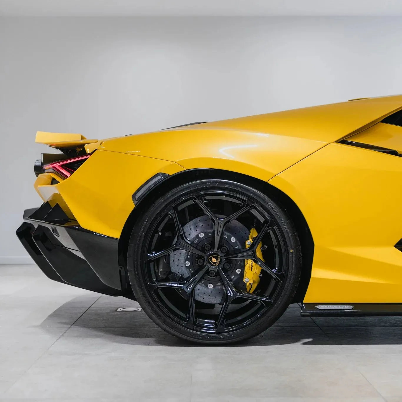 Lamborghini Giallo Inti P. 0S1 | OEMatch Basecoat