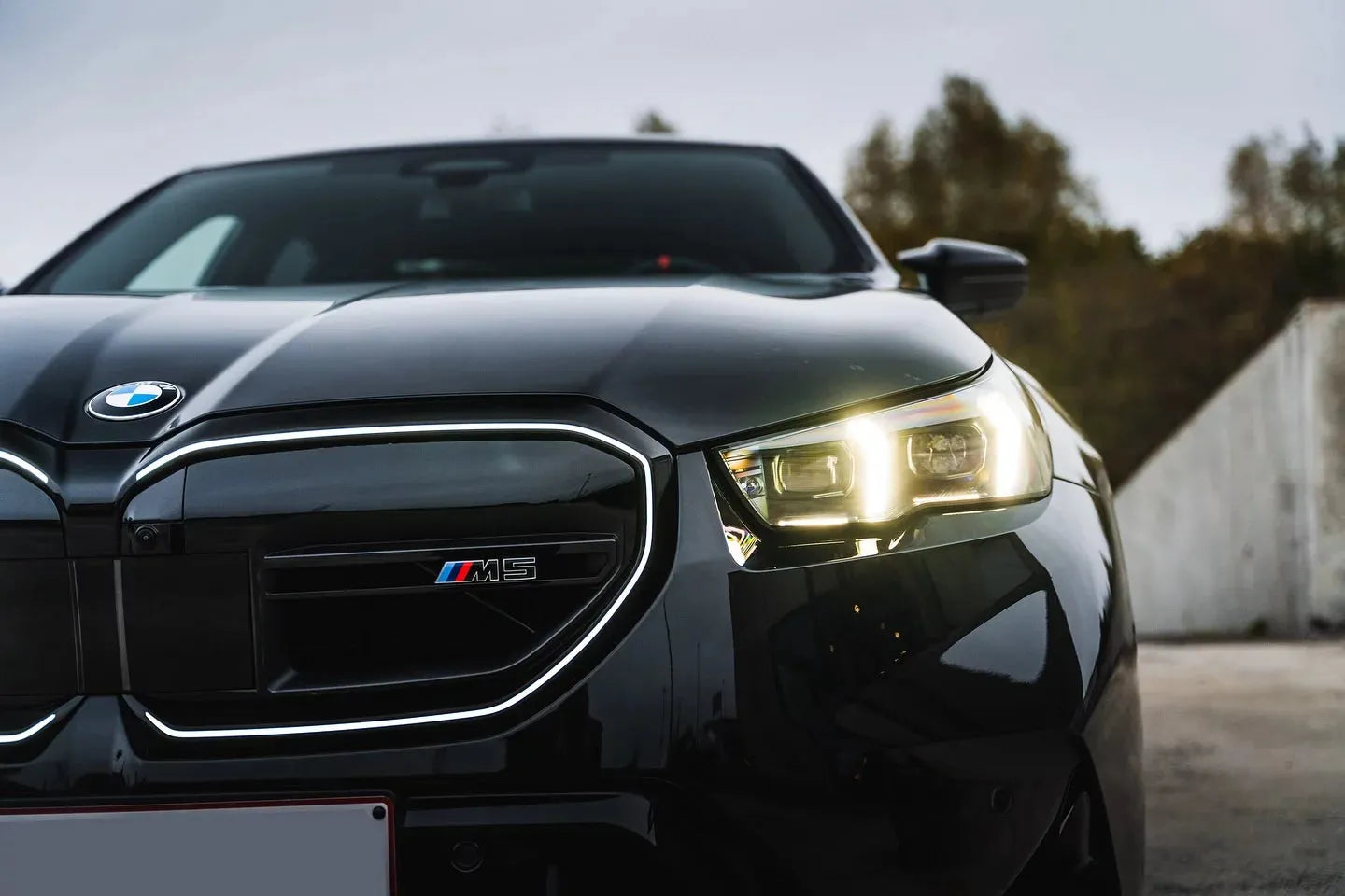 BMW Black Sapphire Metallic 475 | OEMatch Basecoat