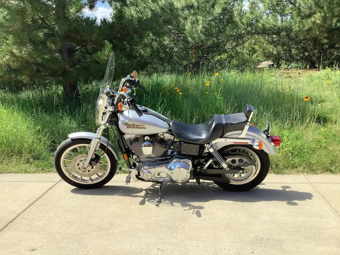 Harley-Davidson Diamond Ice Metallic 2C HD129 | OEMatch Basecoat