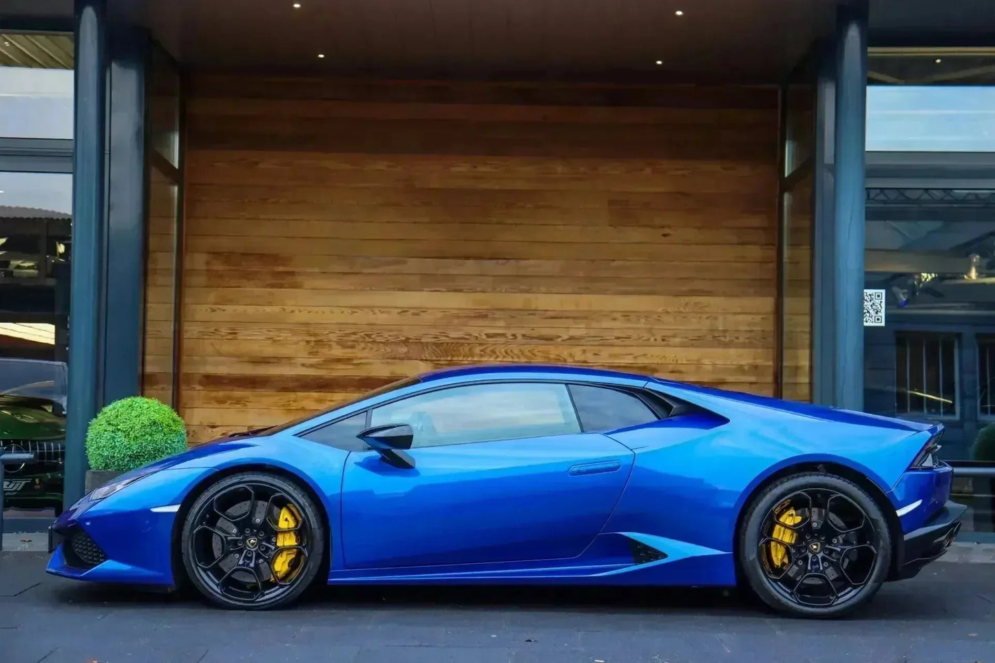 Lamborghini Blu Caelum Metallic LY5Q | OEMatch Basecoat
