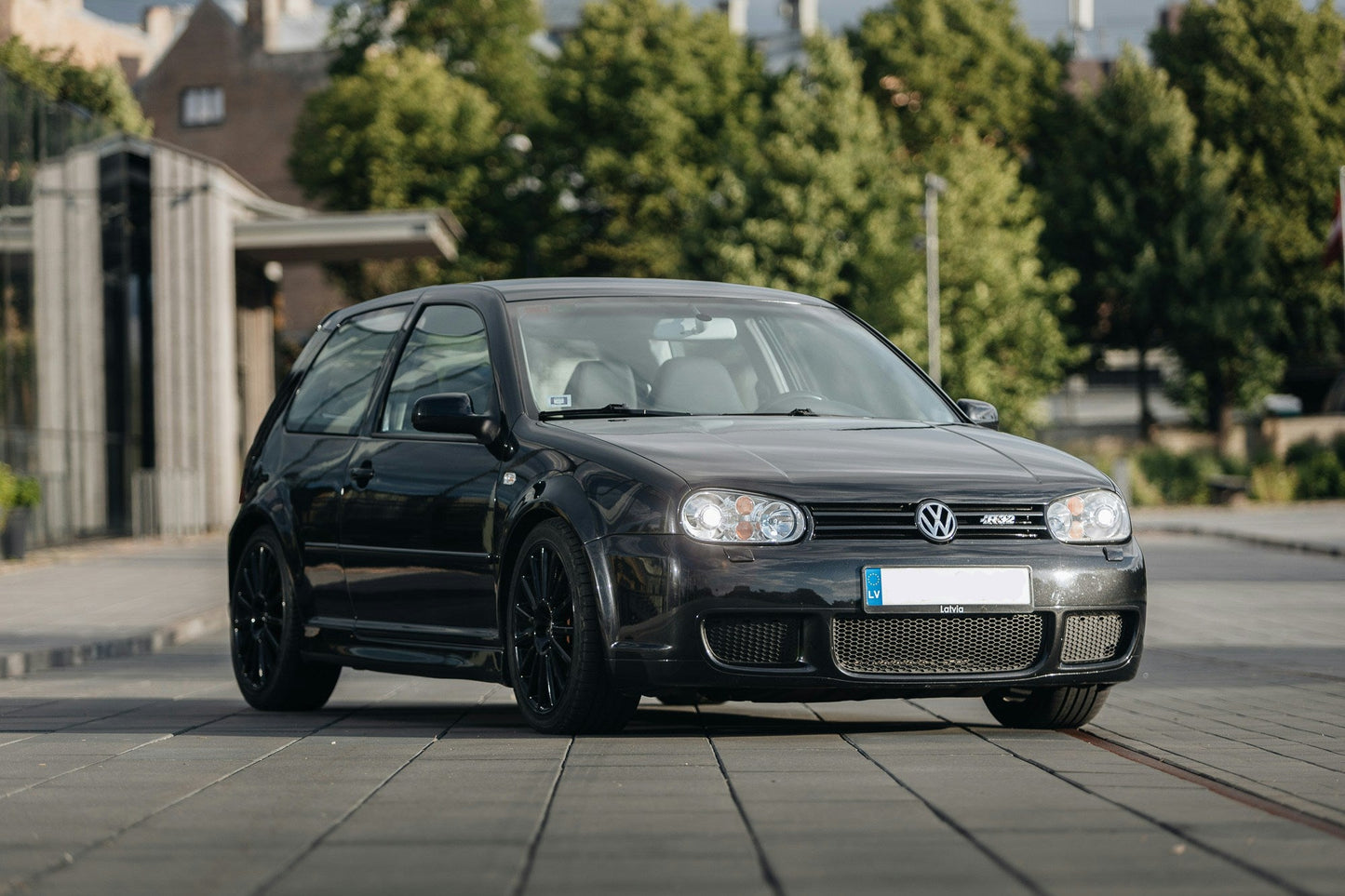 Volkswagen / Audi Schwarz 041 | OEMatch Basecoat