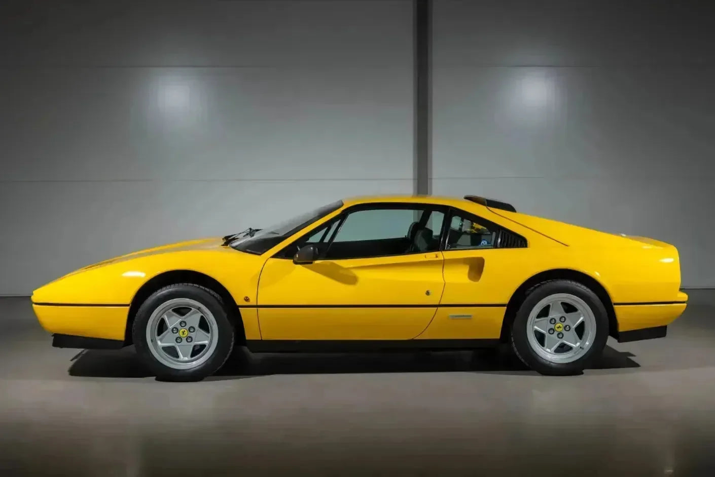 Ferrari Giallo Fly U896 | OEMatch Basecoat