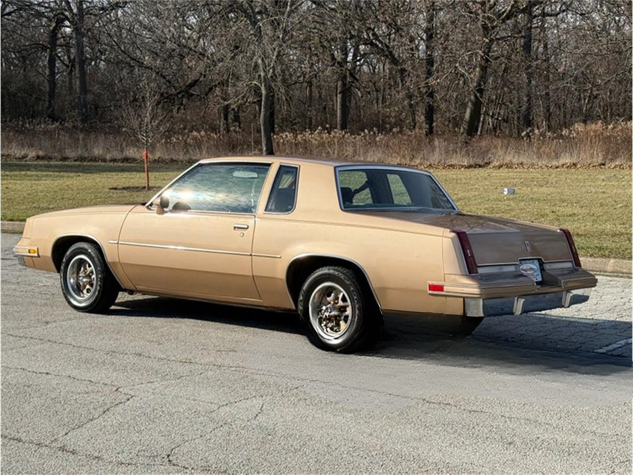 GM Medium Sandstone Metallic 68-7261 | OEMatch Basecoat