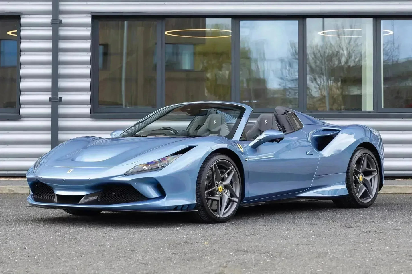 Ferrari Azzurro California Metallic 524 | OEMatch Basecoat