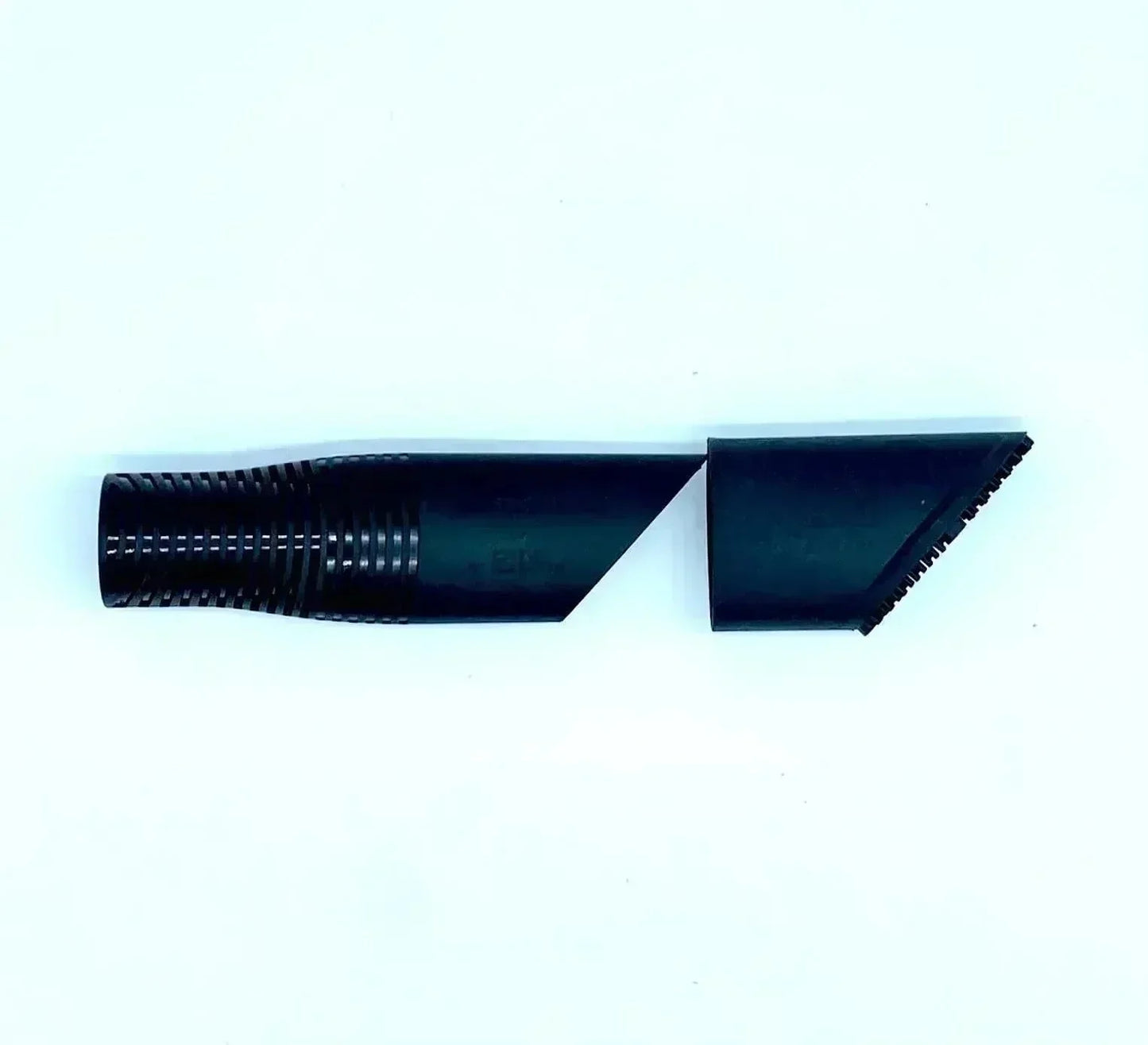 The Fang for Fur Eel PRO adapter (comes with many kits) by Buff Brite - The Spray Source
