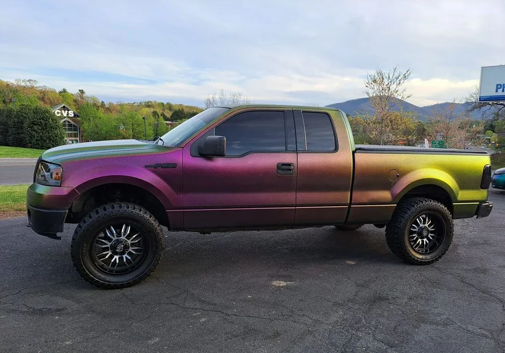 Hades Superflake Dip on a Ford F-150 — Doug Simpson Coating: DipYourCar Pigments needed for this look: - Hades SuperFla Color Match