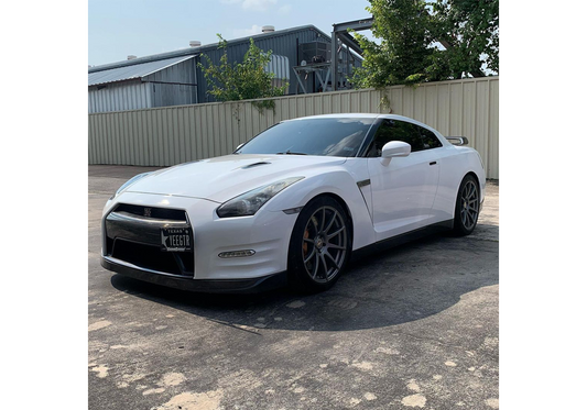 Wicked White Paint Job: Nissan Gtr DIY Build Guide
