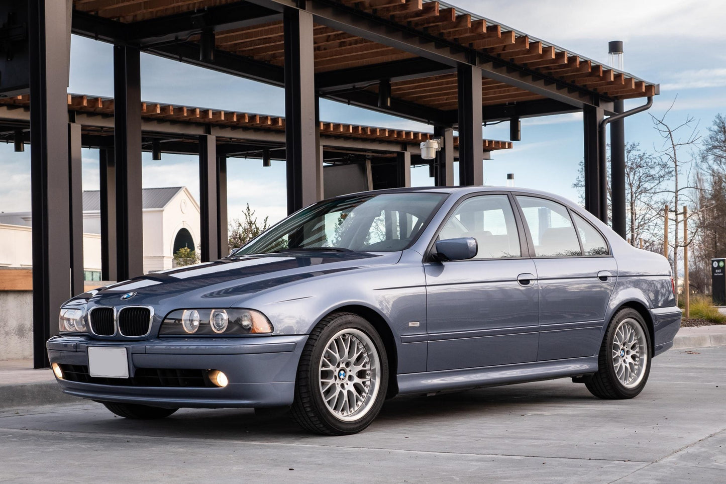 BMW Stahlblau Metallic 372 | OEMatch Basecoat