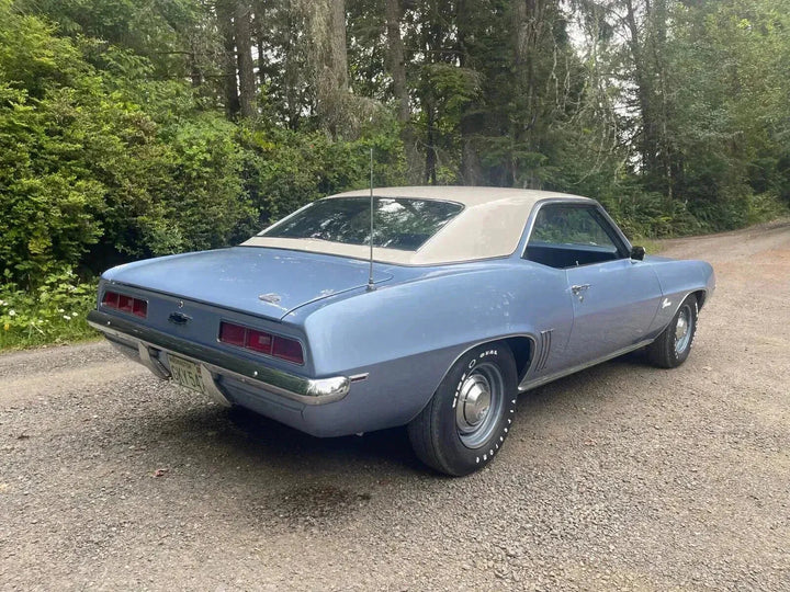 Chevrolet Light Blue Metallic 21-7470 | OEMatch Basecoat