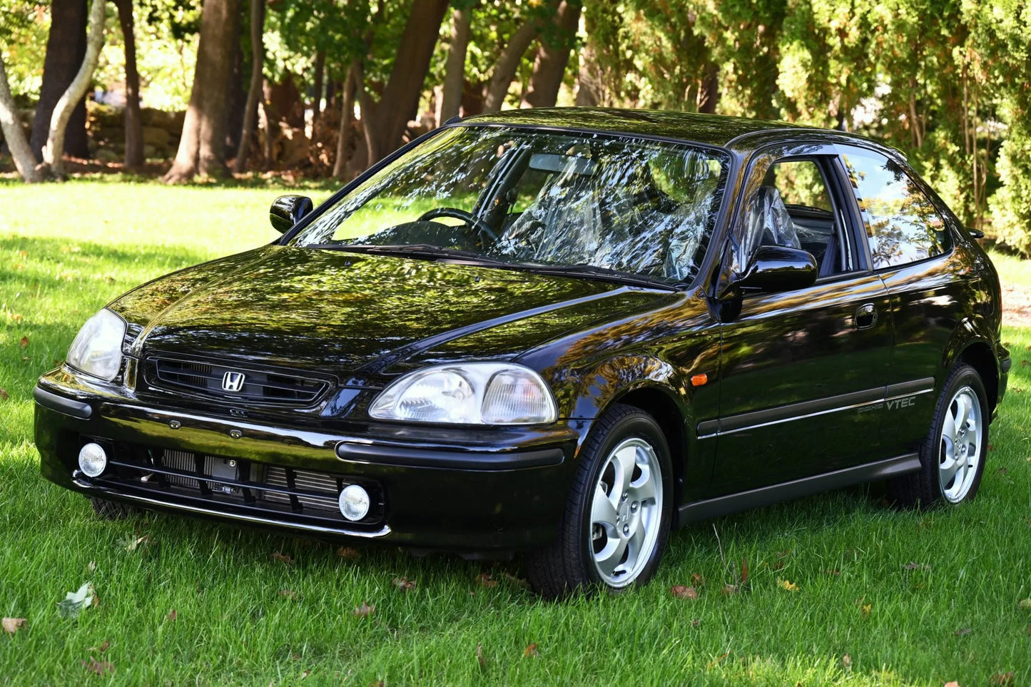 Honda Granada Black Pearl NH503P | OEMatch Basecoat