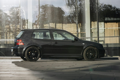 Volkswagen / Audi Schwarz 041 | OEMatch Basecoat