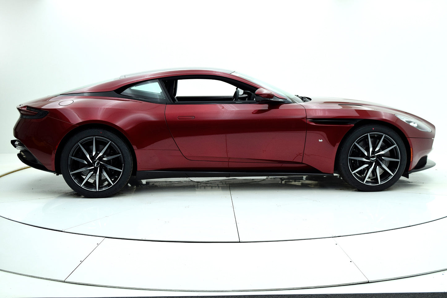 ASTON MARTIN IMPERIAL BURGUNDY M. 0 | OEMatch Basecoat