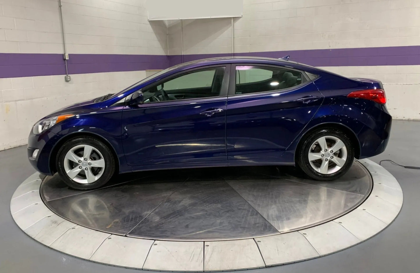 Hyundai Indigo Night Pearl Y4 / Y4U | OEMatch Basecoat