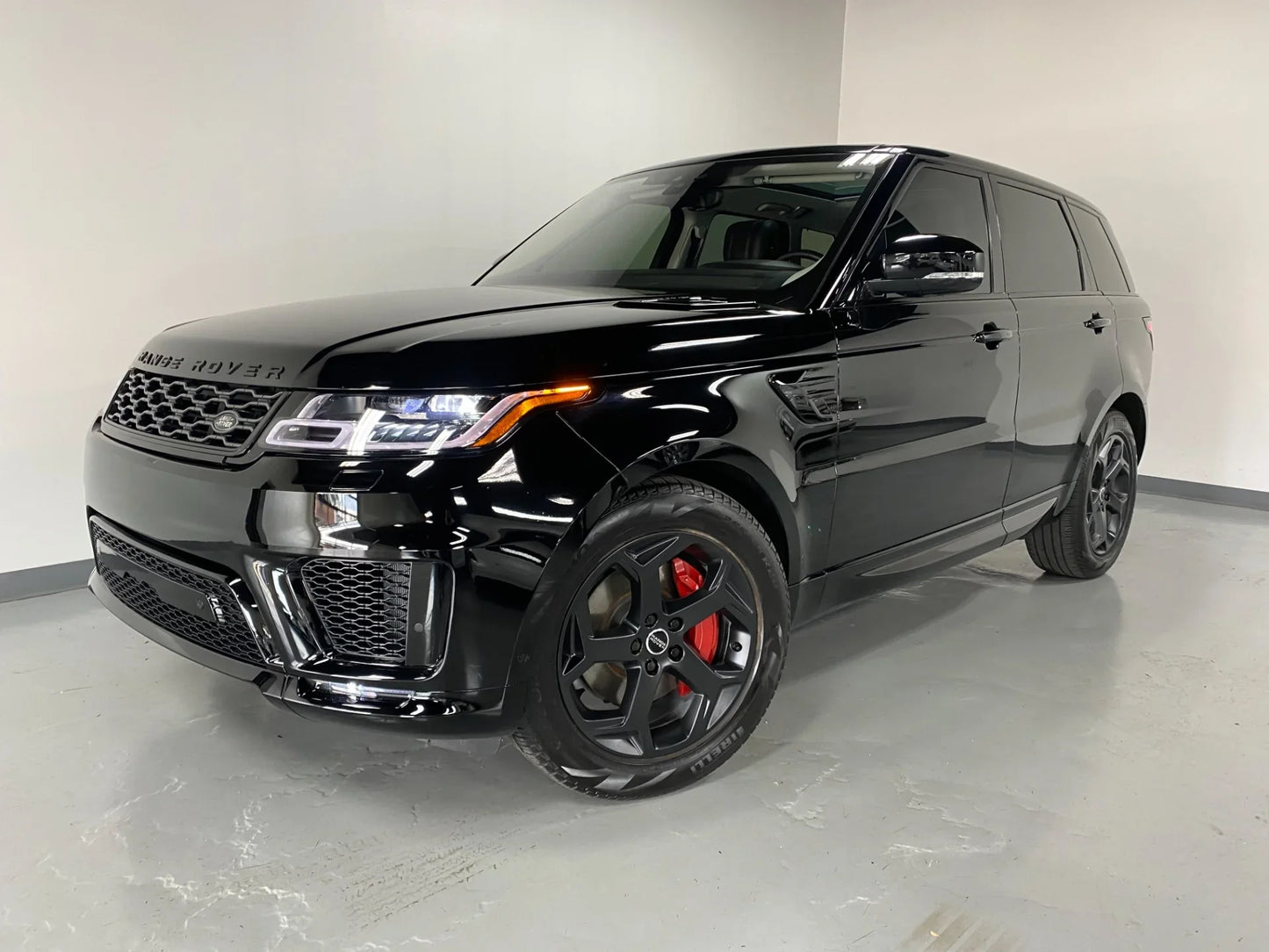 LANDROVER NARVIK BLACK 921 / PEC | OEMatch Basecoat