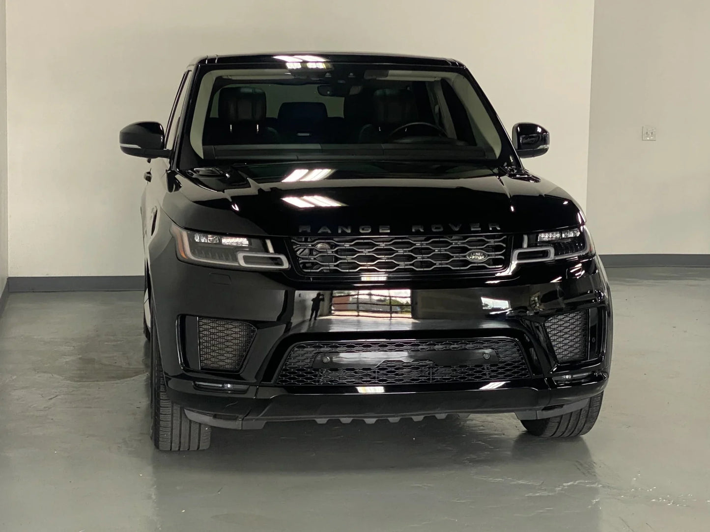 LANDROVER NARVIK BLACK 921 / PEC | OEMatch Basecoat