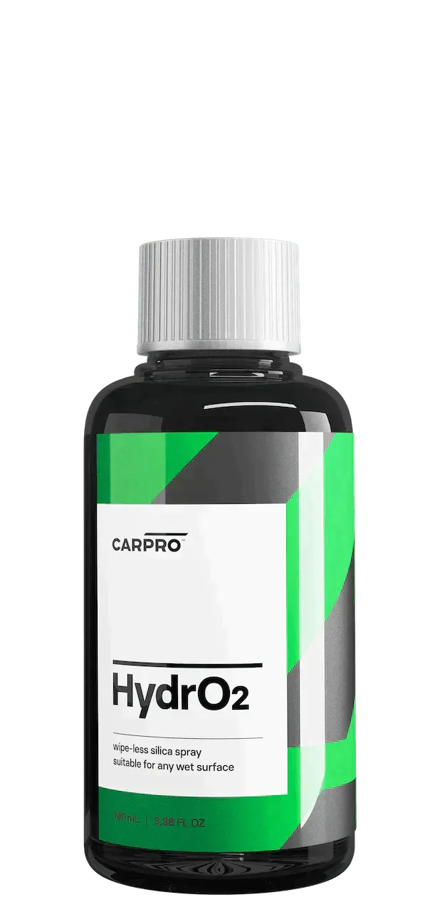 CarPro Hydro2 wipe-less silica spray sealant in 100ml black bottle with green and white label