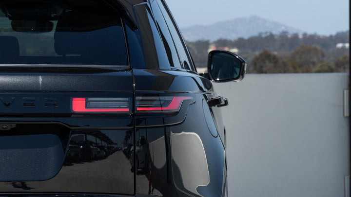 Land Rover Santorini Black Metallic 820 | OEMatch Basecoat