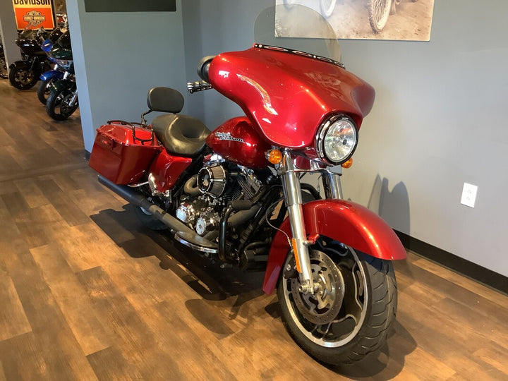 Harley-Davidson Crimson Red Sunglo P. 64384 | OEMatch Basecoat