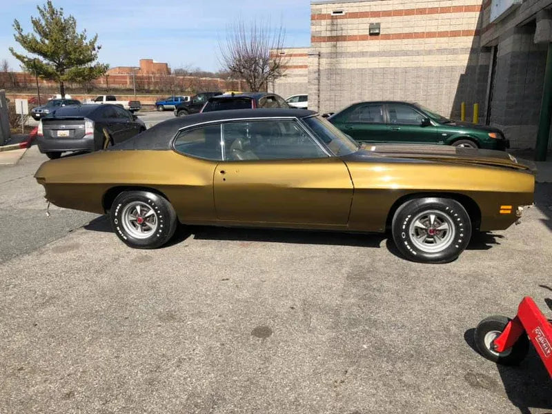 Chevrolet Silver Beige Metallic | 59 / 7415 | 1982 | OEM Basecoat - CLEARANCE